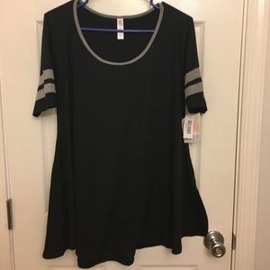 NWT Black LLR Perfect Tee